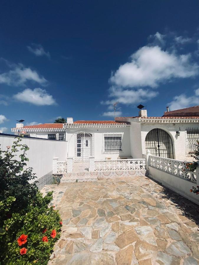 Holiday Apartments Torrevieja Luaran gambar
